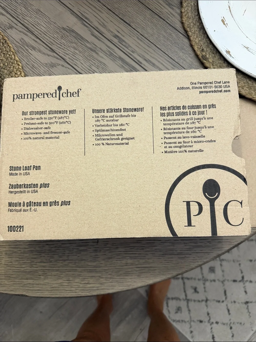 Pampered Chef Stoneware Dish in Light Taupe